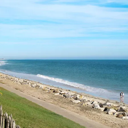 Les Mesanges By Interhome * Canville-la-Rocque